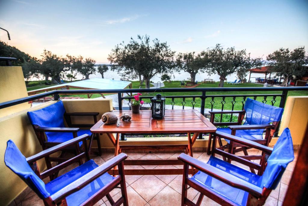 Anna Karra Studios & Apartments Vourvourou Pokoj fotografie