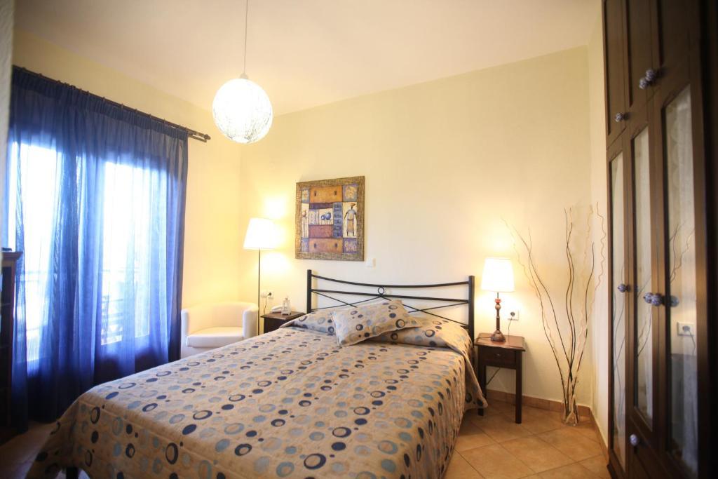 Anna Karra Studios & Apartments Vourvourou Pokoj fotografie